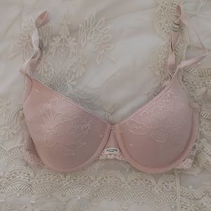 Pretty Pink Gilly Hicks Bra